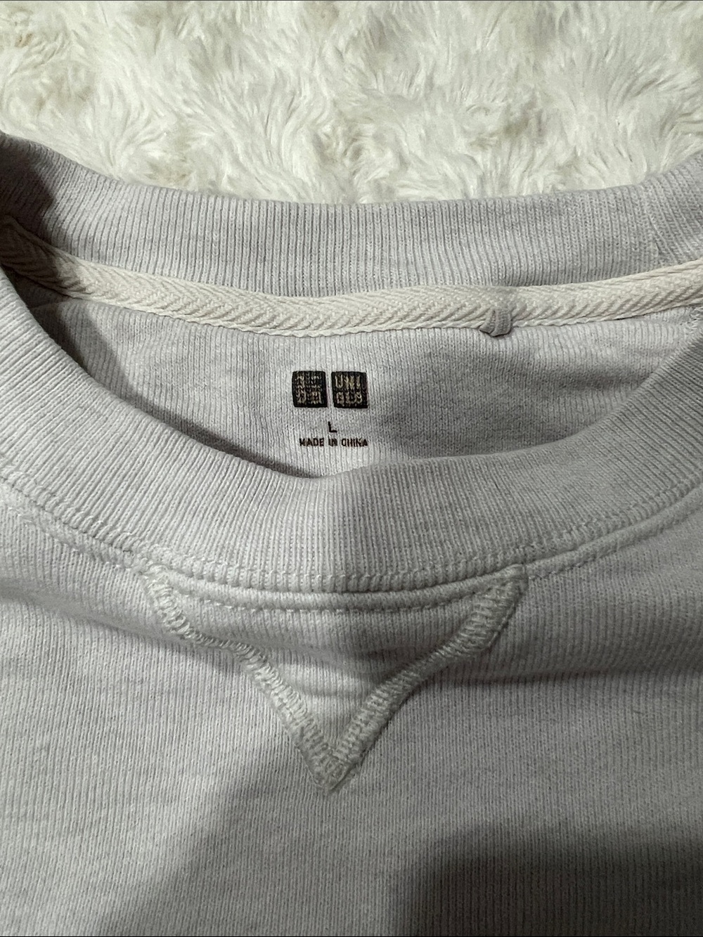Uniqlo Men's Crewneck Sweatshirt Light Gray - Picture 2 of 5